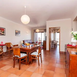 a63-gama-marina-view-apartment.hotelaalgarve.com/